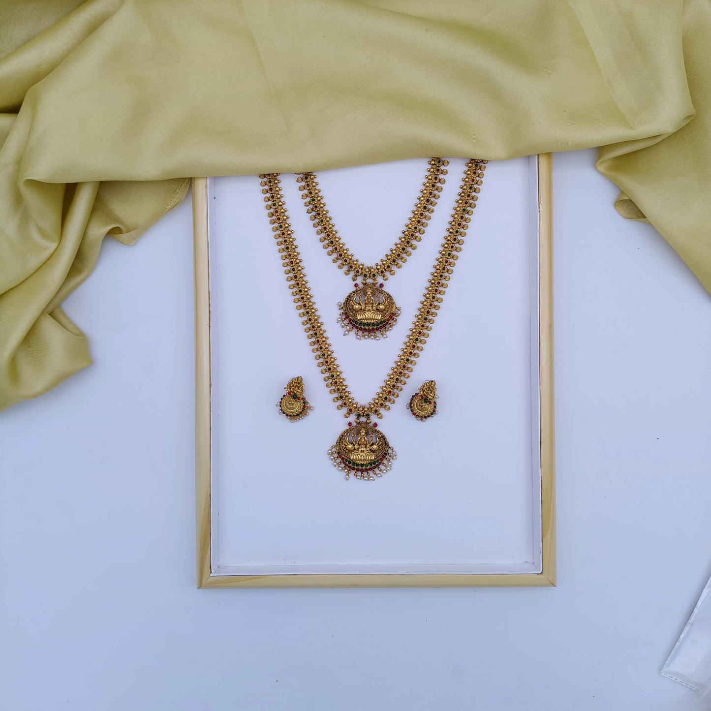 Traditional lakshmi bridal set