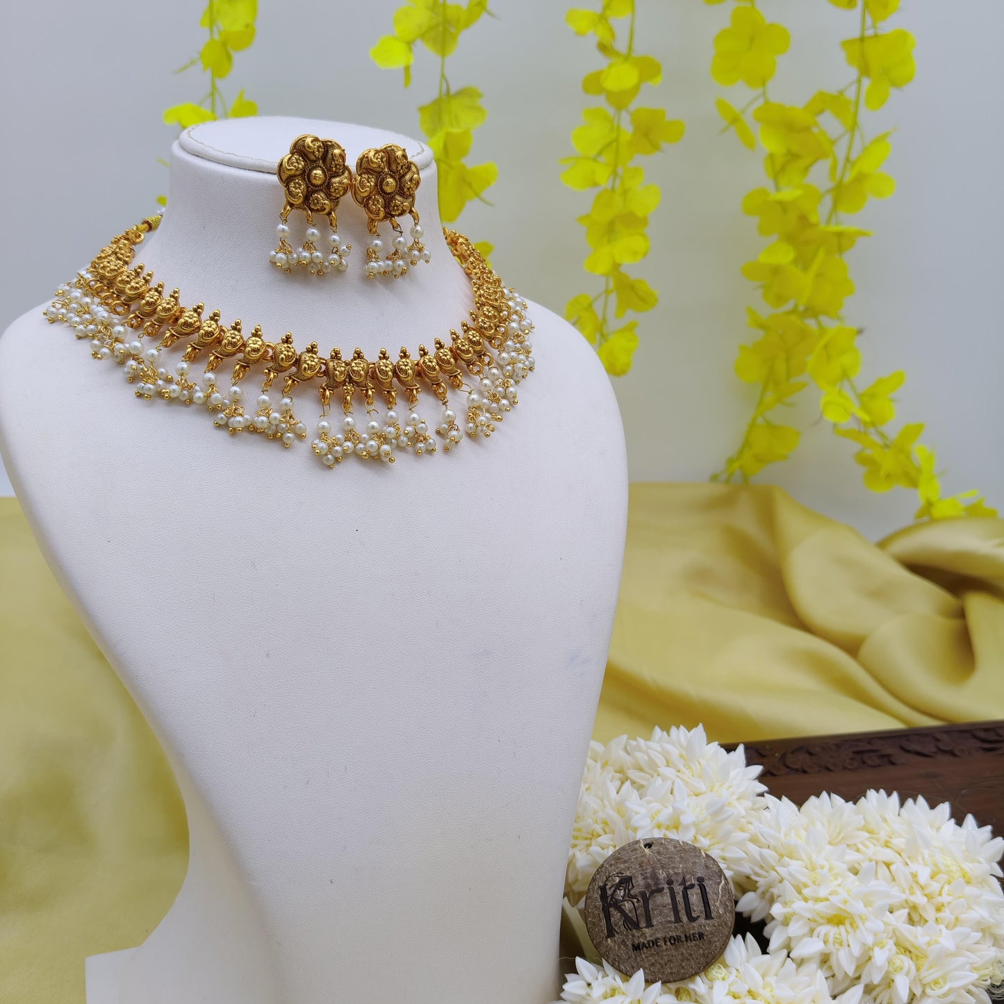 Pearl droppings