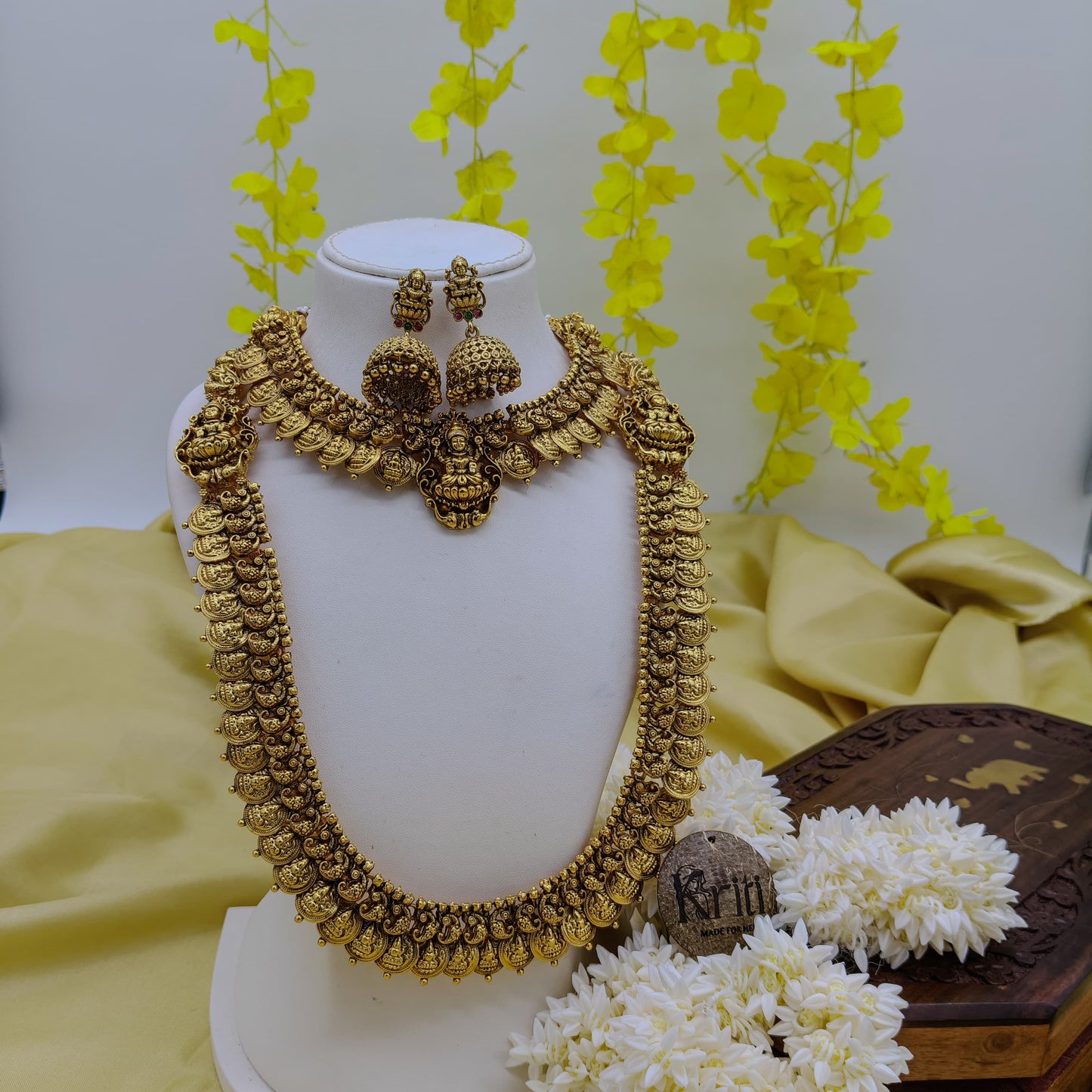 Mrunal Bridal Set