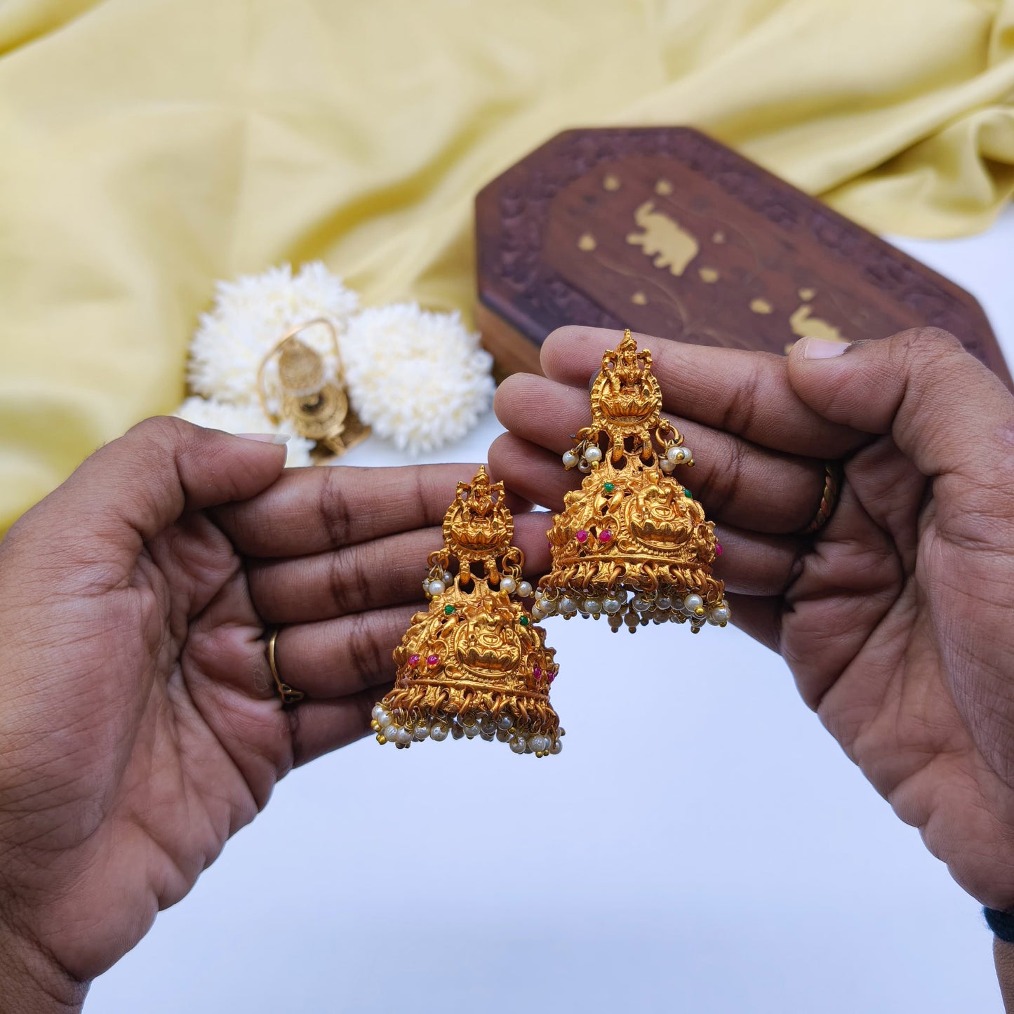 Pearl lakshmi