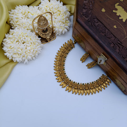 Lakshmi manga necklace