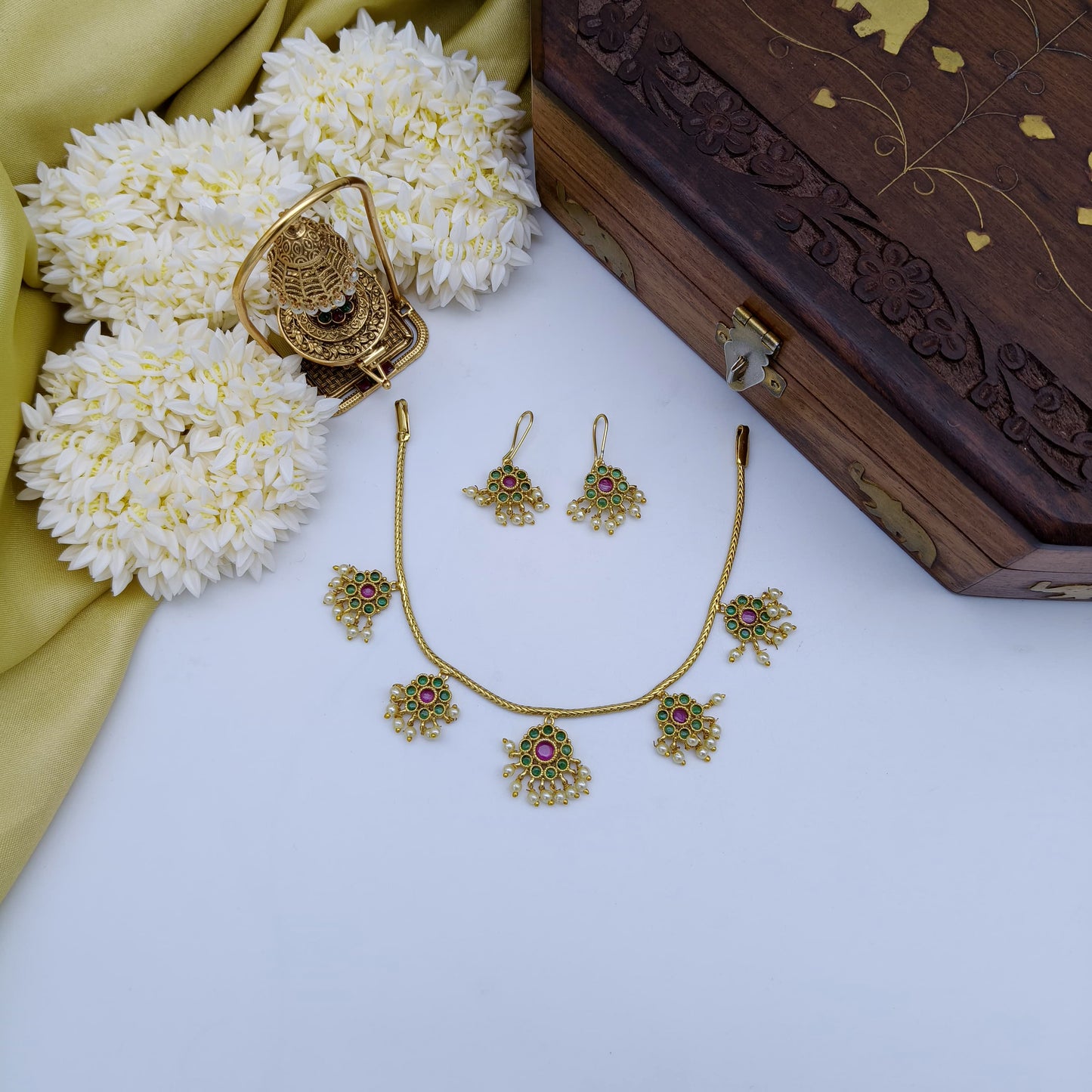 Gold-Plated Pearl Necklace