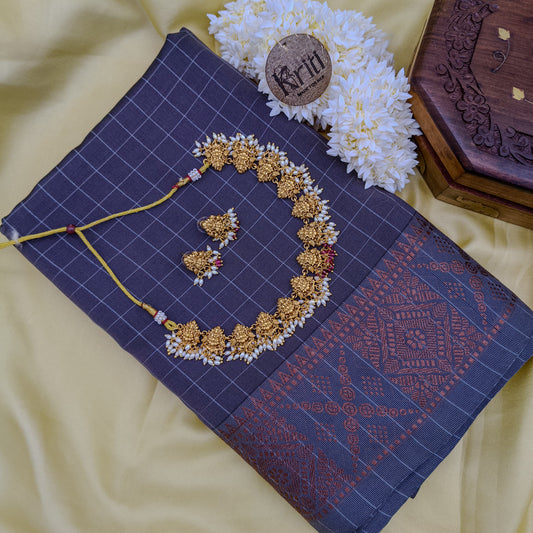 Devamallika necklace