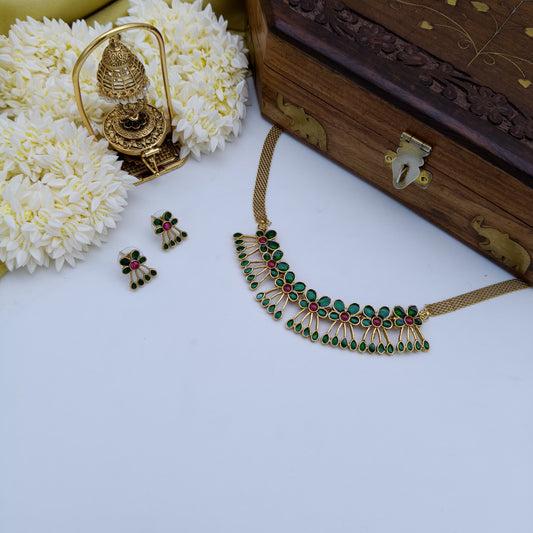 Green Bow Choker