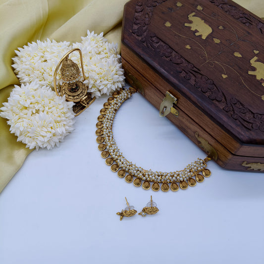 Nayanthara pearl necklace