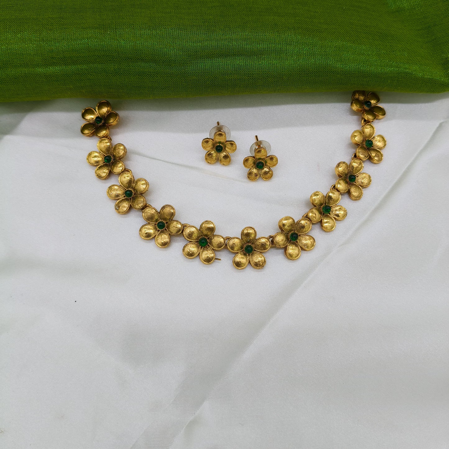 Premium green flower