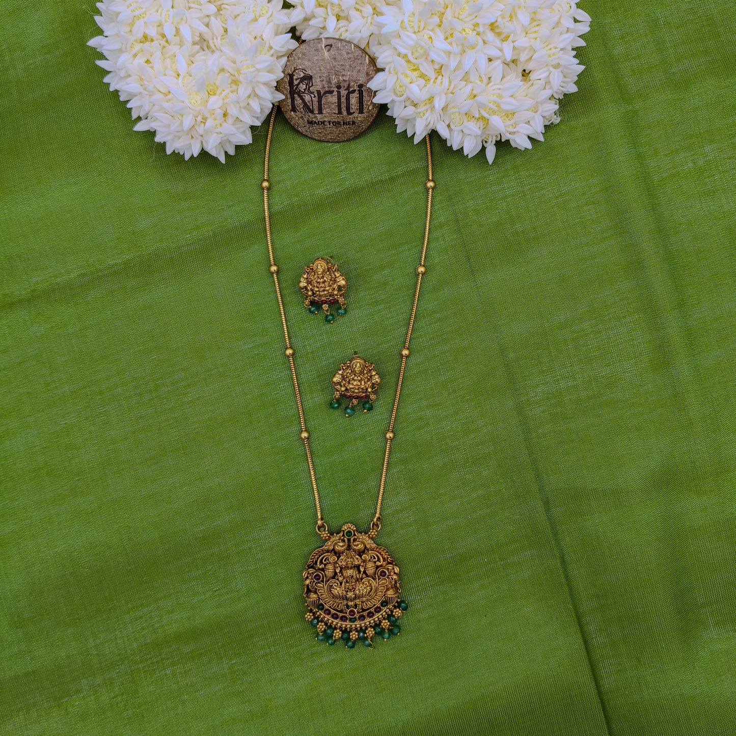 Green lakshmi chain