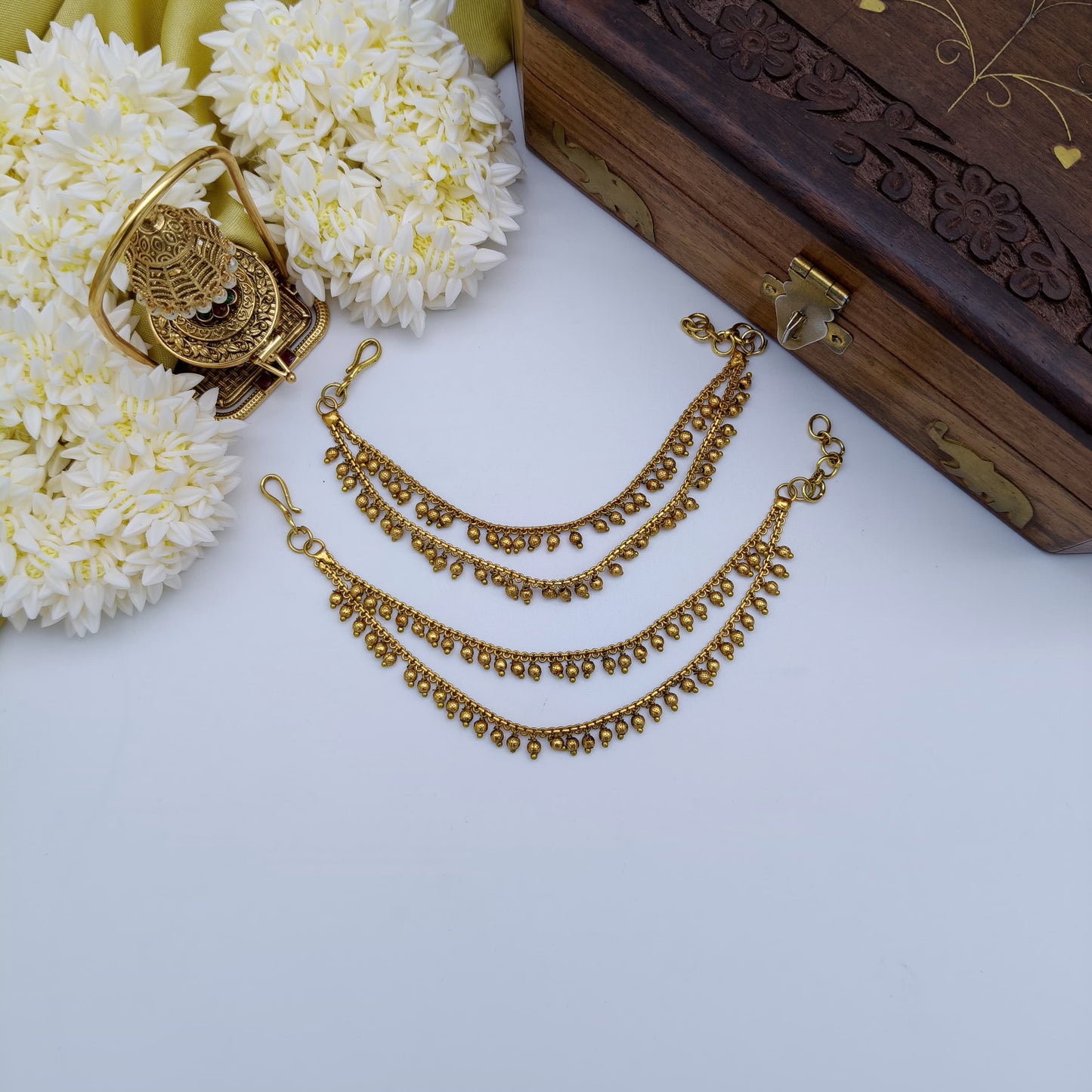Two layered gold mattal