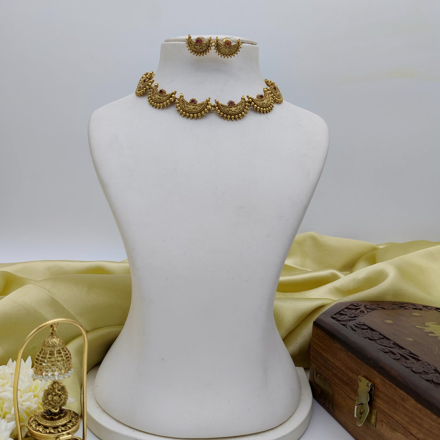 Traditional Chandra necklace
