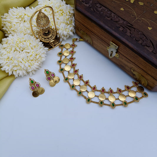 Layered kashi choker