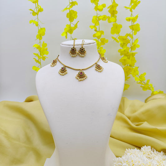 Gold-Plated Pearl Necklace