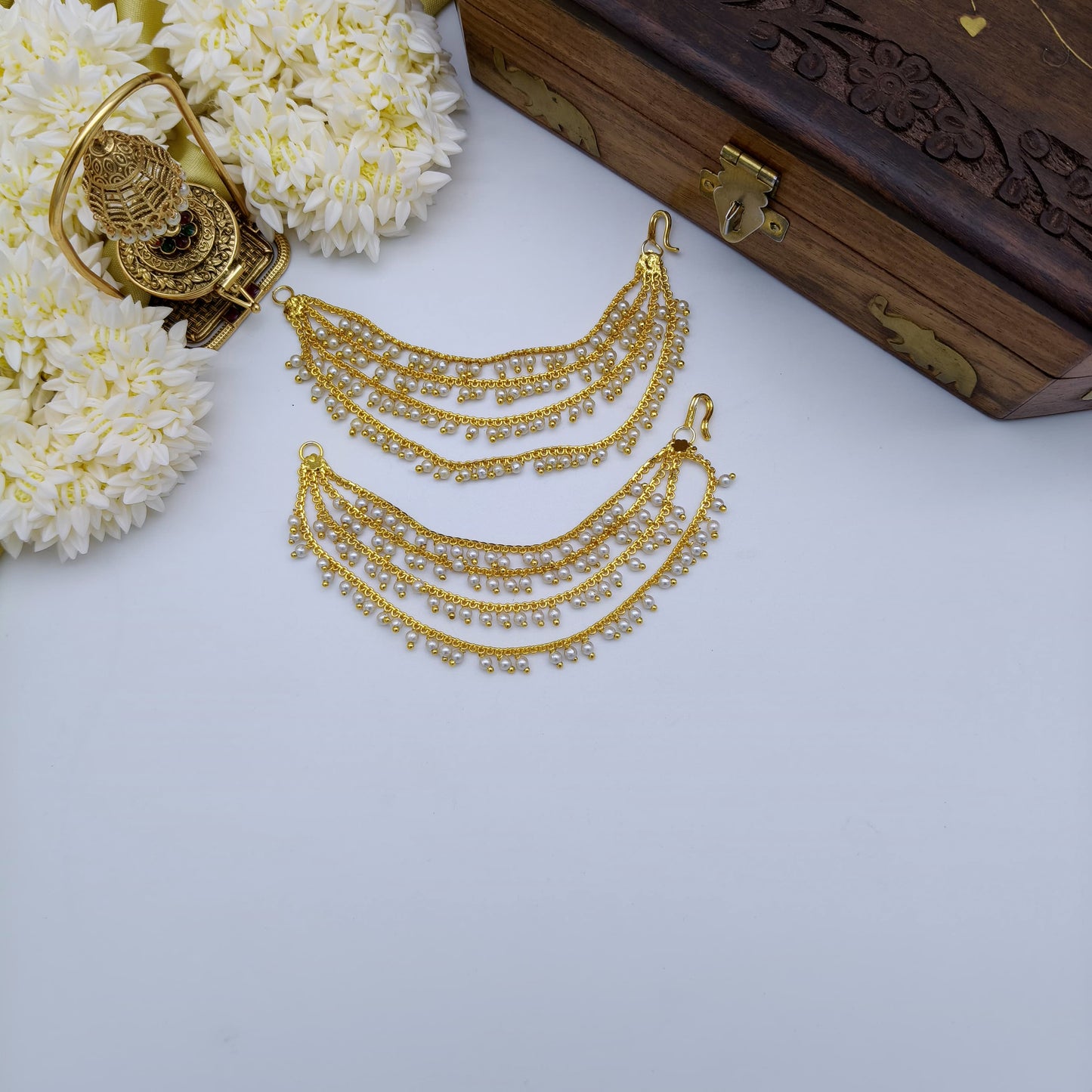 Four layered pearl mattal