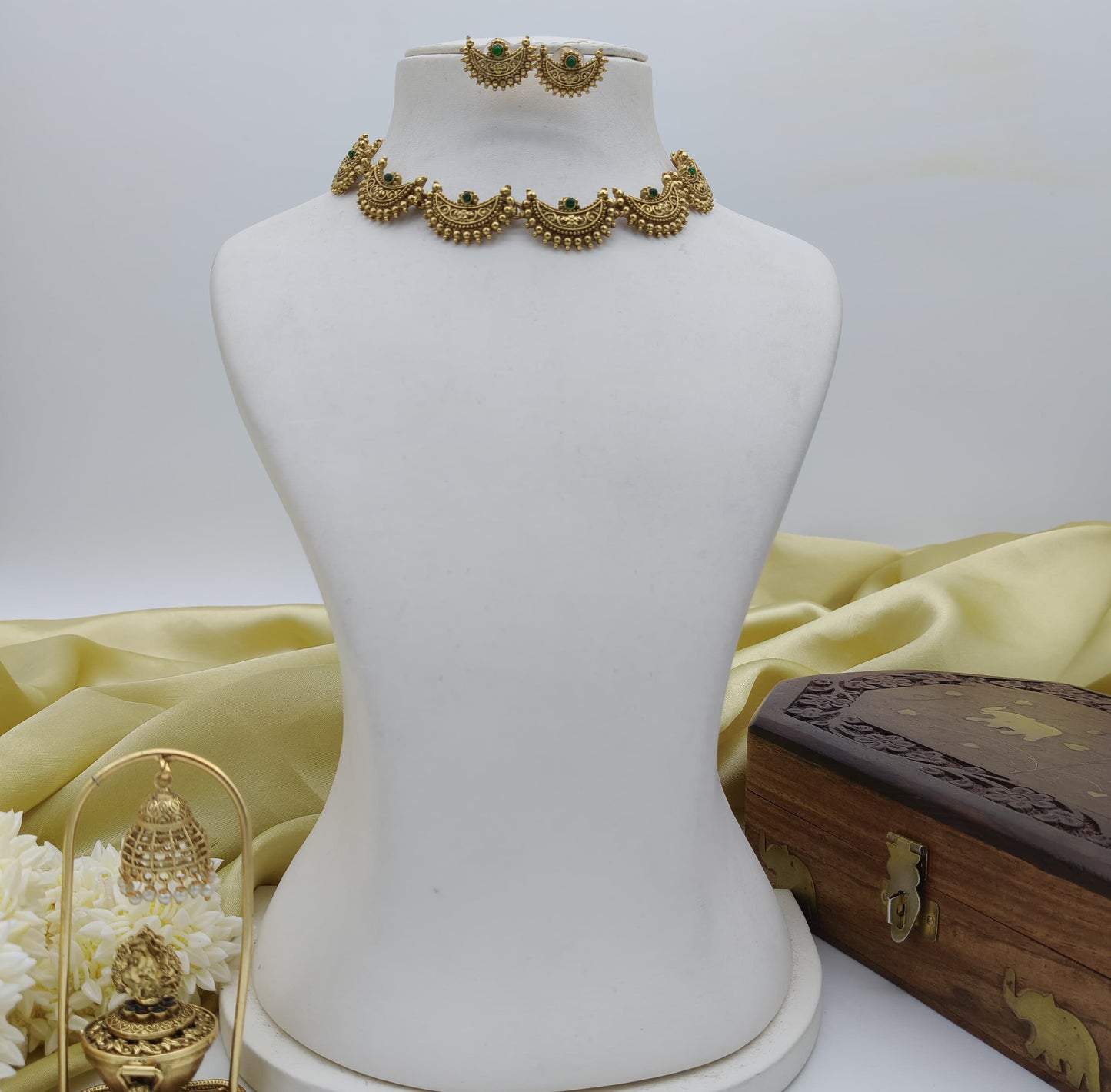 Traditional Chandra necklace